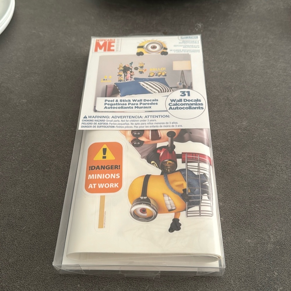 DESPICABLE ME Peel & Stick Wall Decals